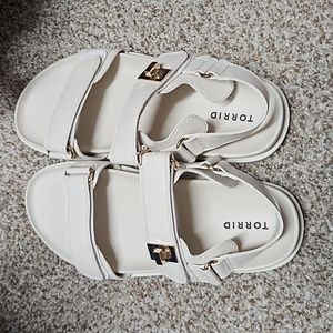 Torrid size 11 Sandals